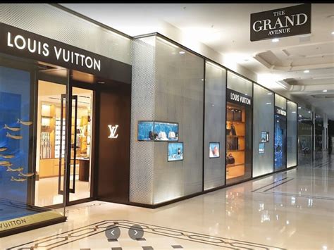 louis vuitton magazine bucuresti